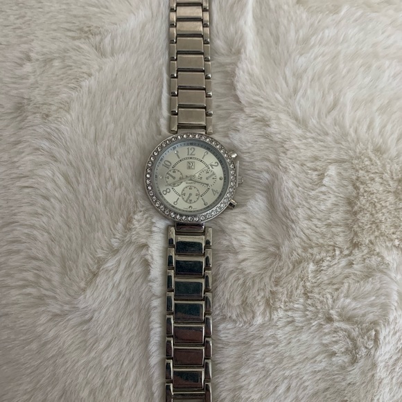 New York & Company watch - Picture 3 of 3